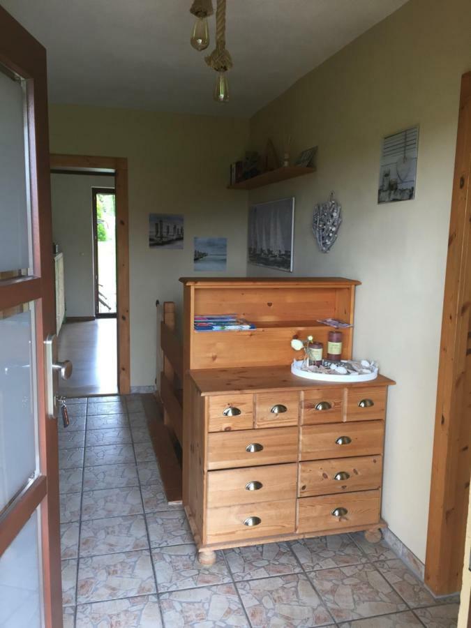 Ferienwohnungen "Weitblick" Und "Schwalbennest" Lodmannshagen Exterior foto